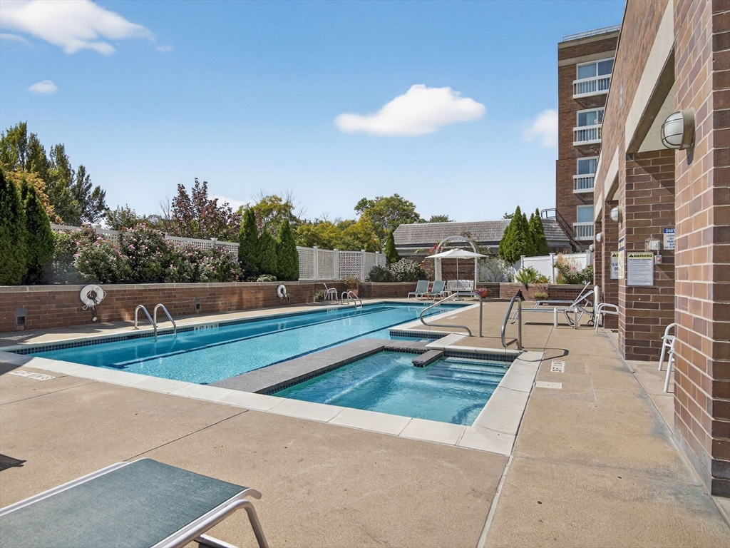 950 Massachusetts Ave. 106