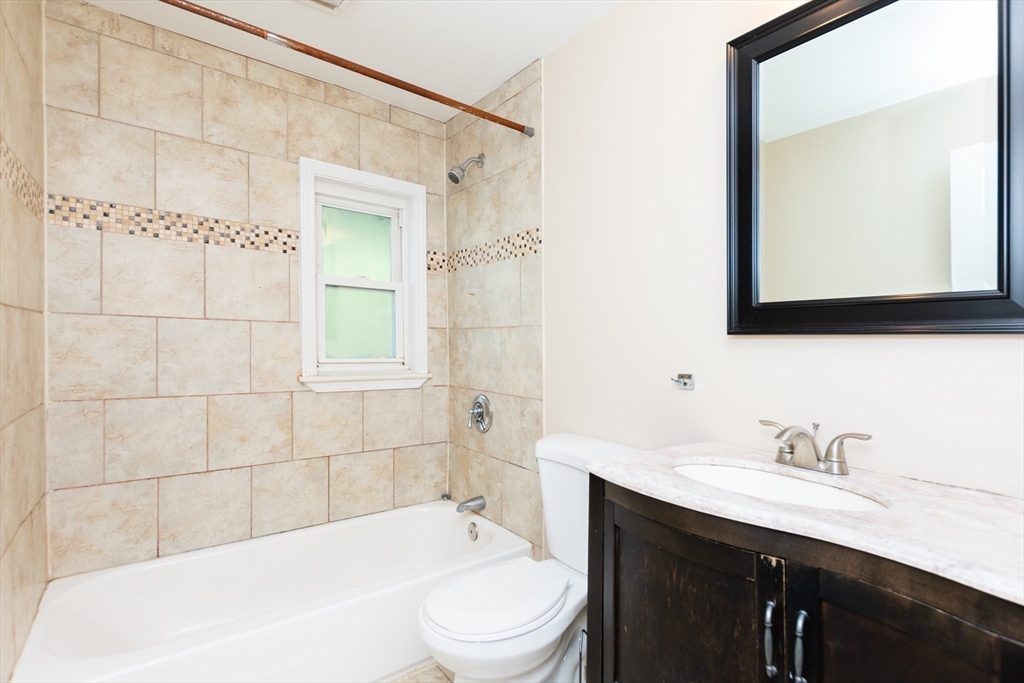 27 Shannon Street 2L