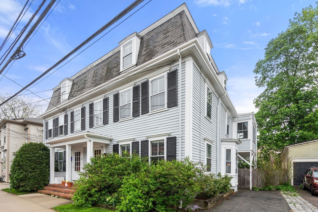 26 Court St. 26