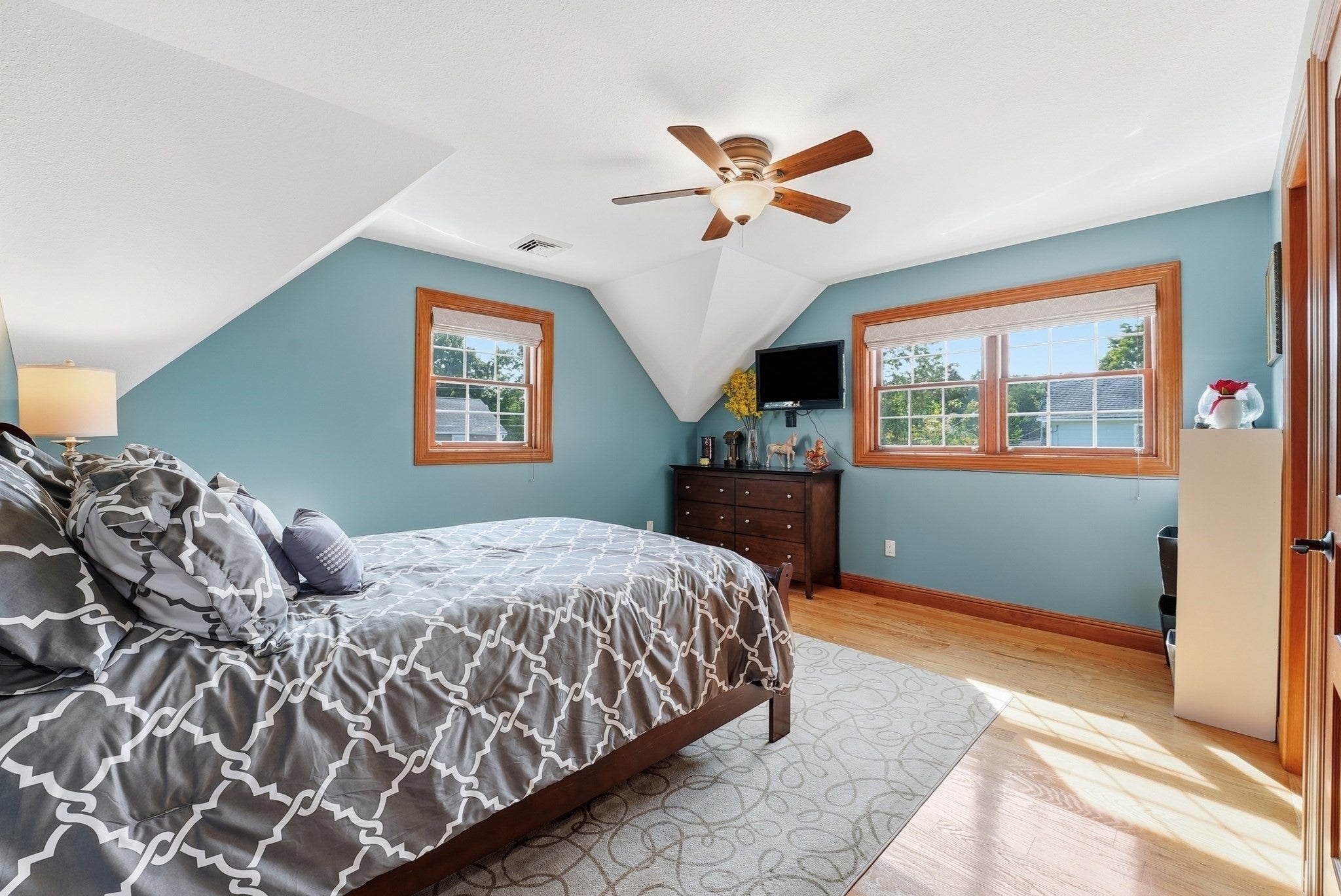116 Grandview Avenue, West Springfield, MA Photo #20