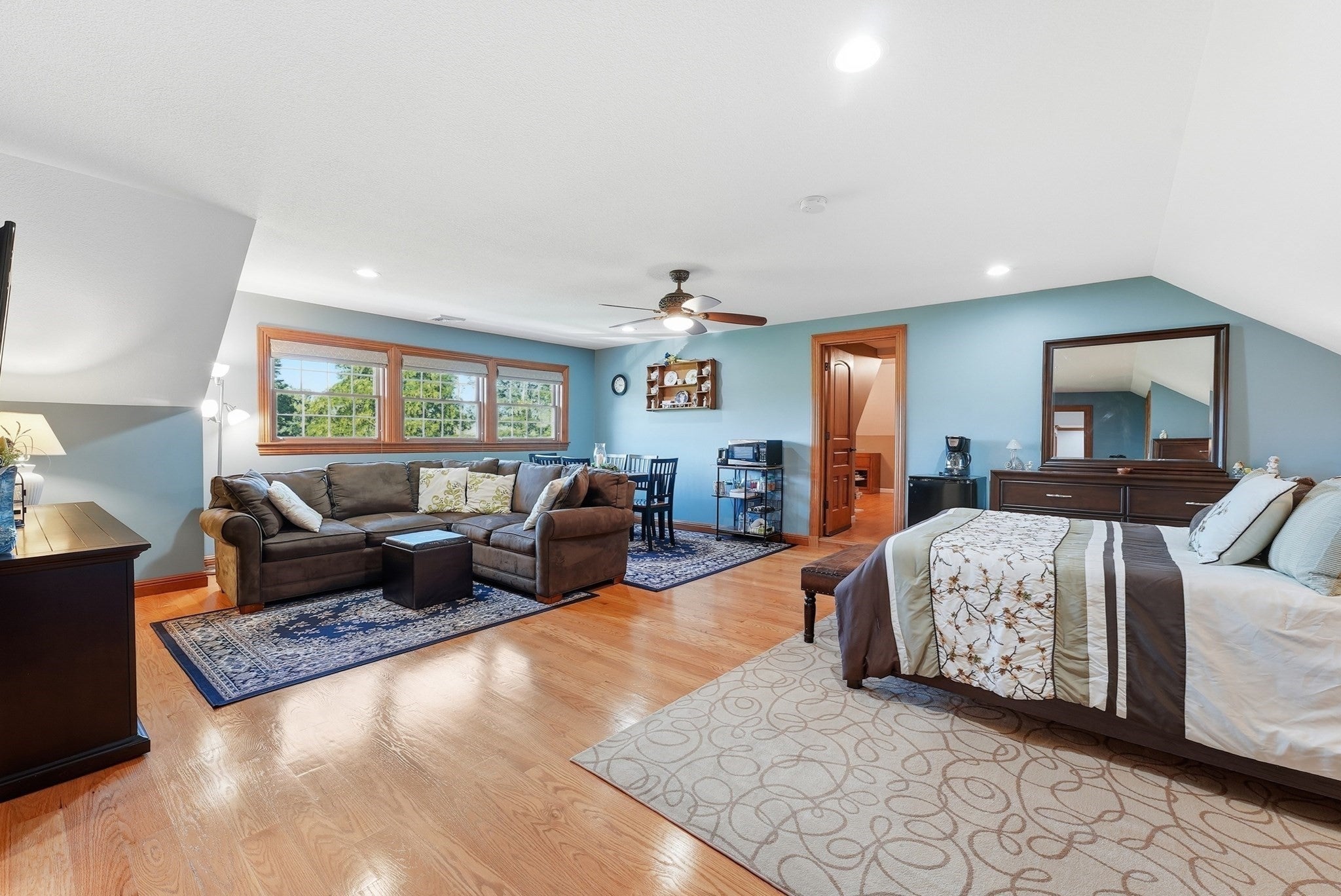 116 Grandview Avenue, West Springfield, MA Photo #24