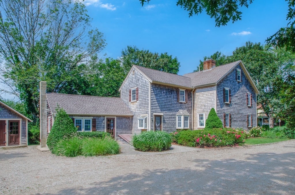 65 Acushnet Rd