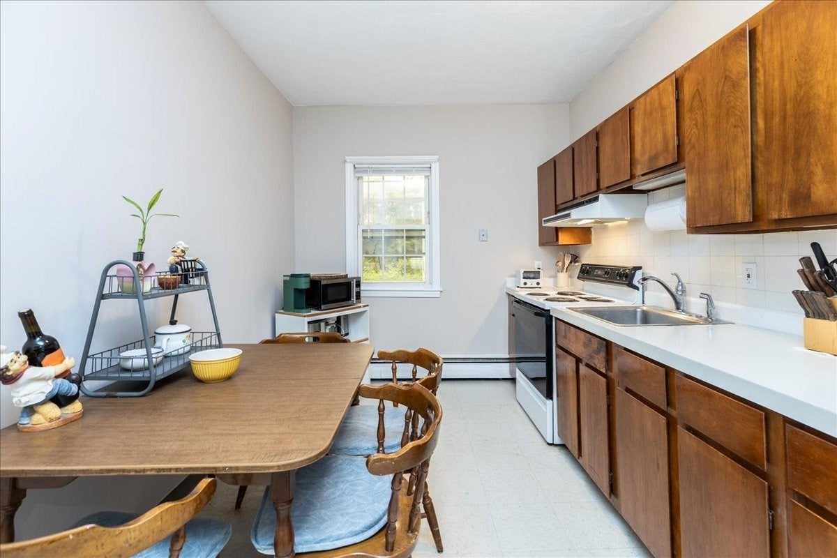 377 Bunker Hill St #2, Boston, MA, 377 Bunker Hill St #2, Boston, MA Photo #10