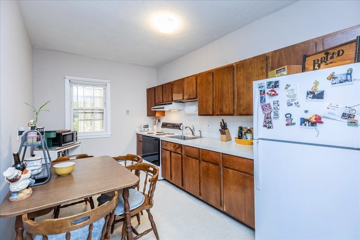 377 Bunker Hill St #2, Boston, MA, 377 Bunker Hill St #2, Boston, MA Photo #9