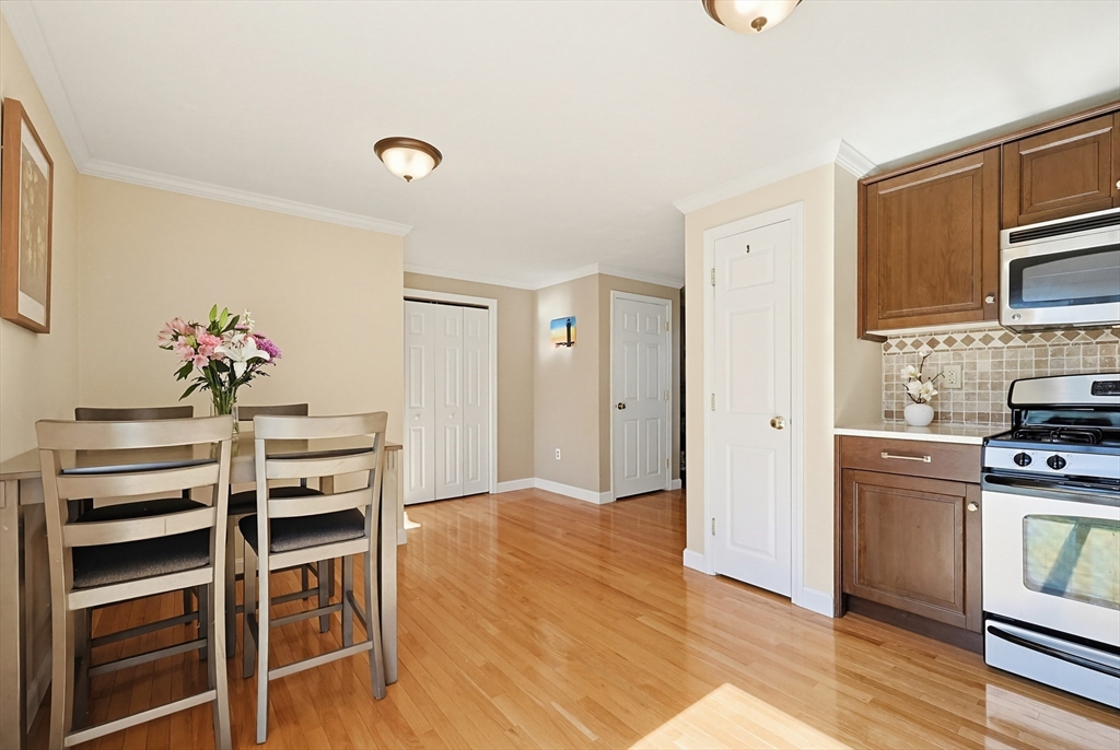 11 Pinecrest Village #11, Hopkinton, MA Photo #7