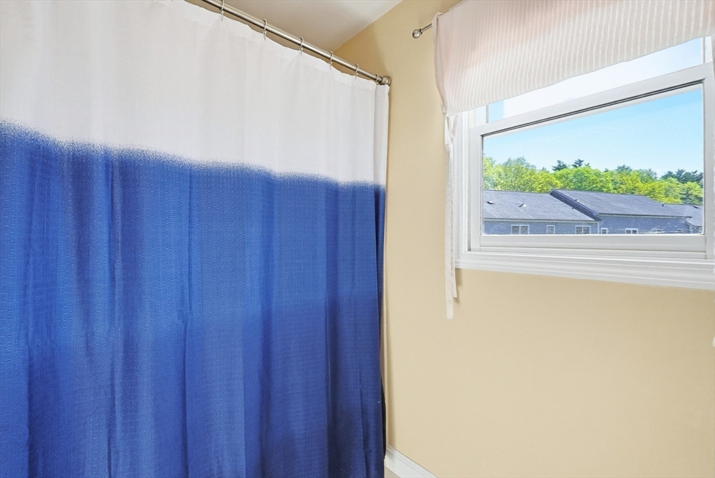 11 Pinecrest Village #11, Hopkinton, MA Photo #20