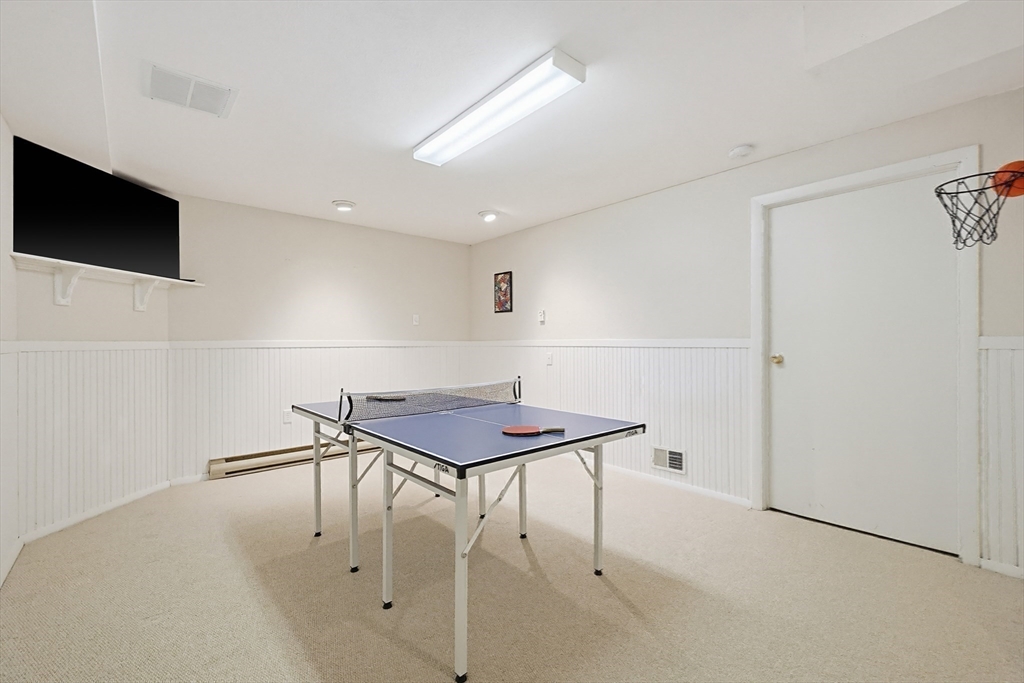 11 Pinecrest Village #11, Hopkinton, MA Photo #24