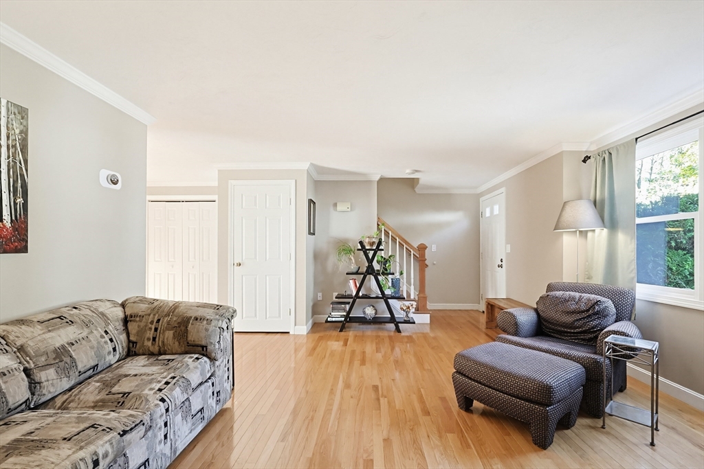 11 Pinecrest Village #11, Hopkinton, MA Photo #11