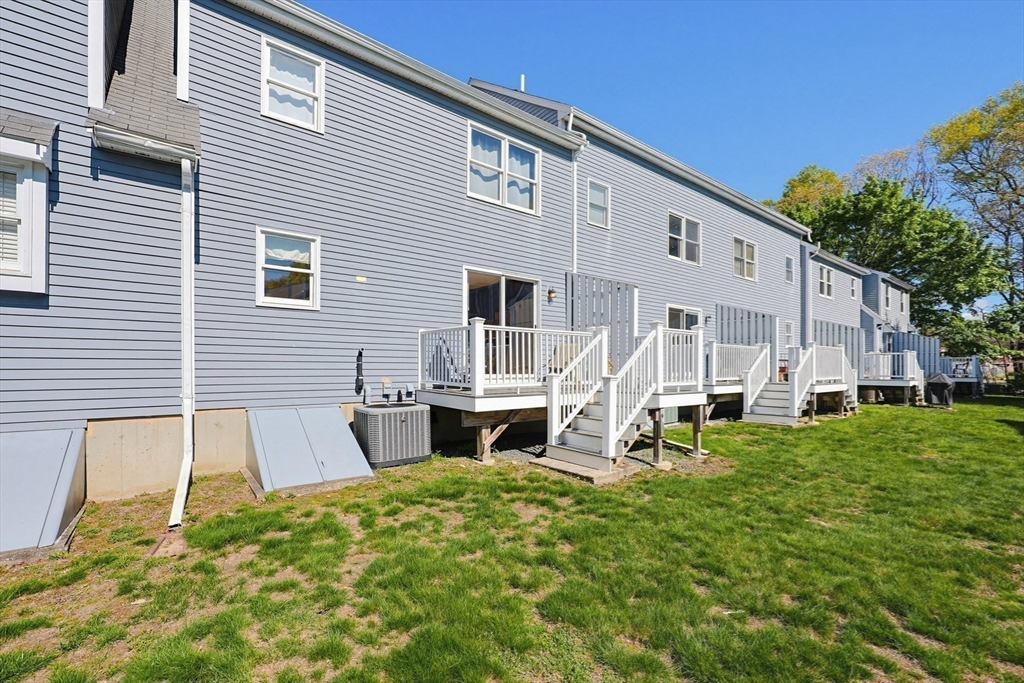 11 Pinecrest Village #11, Hopkinton, MA Photo #29