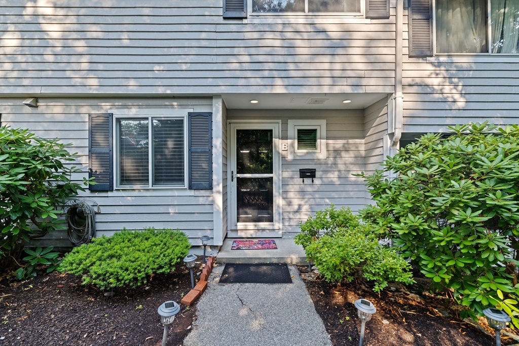 16 Beals Cove Rd B