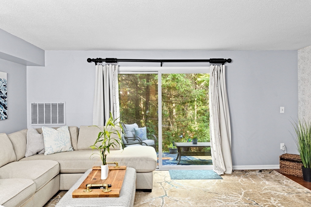 16 Beals Cove Rd B