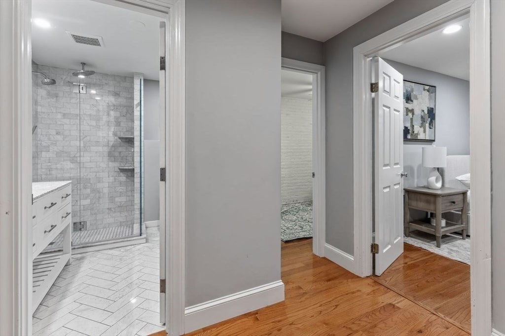 103 Beacon St #1, Boston, MA Photo #14