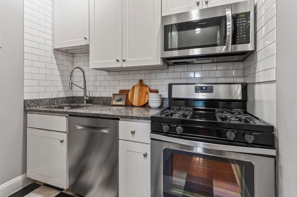 103 Beacon St 1