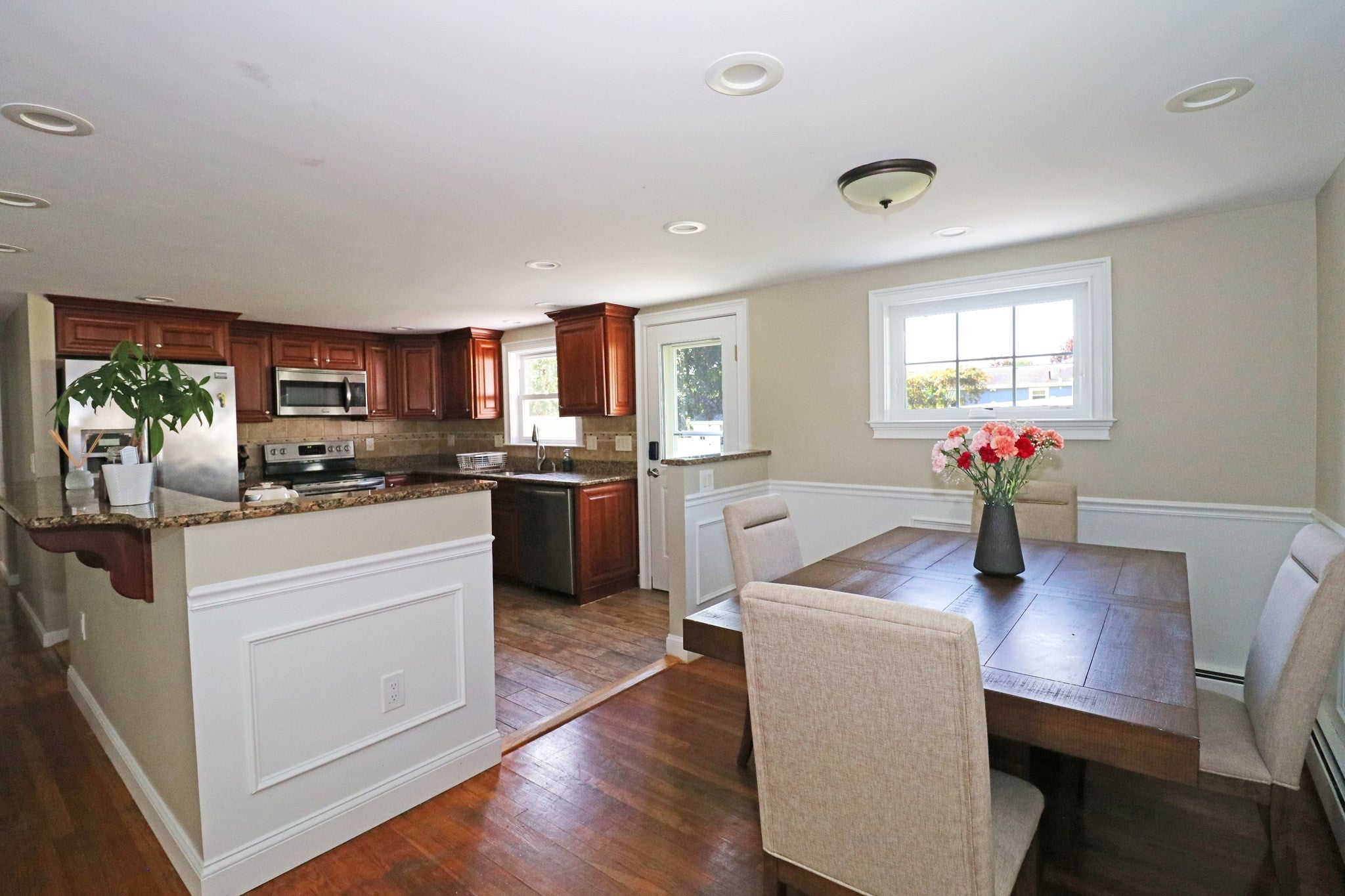 85 Forsyth Ave, Somerset, MA, 85 Forsyth Ave, Somerset, MA Photo #17