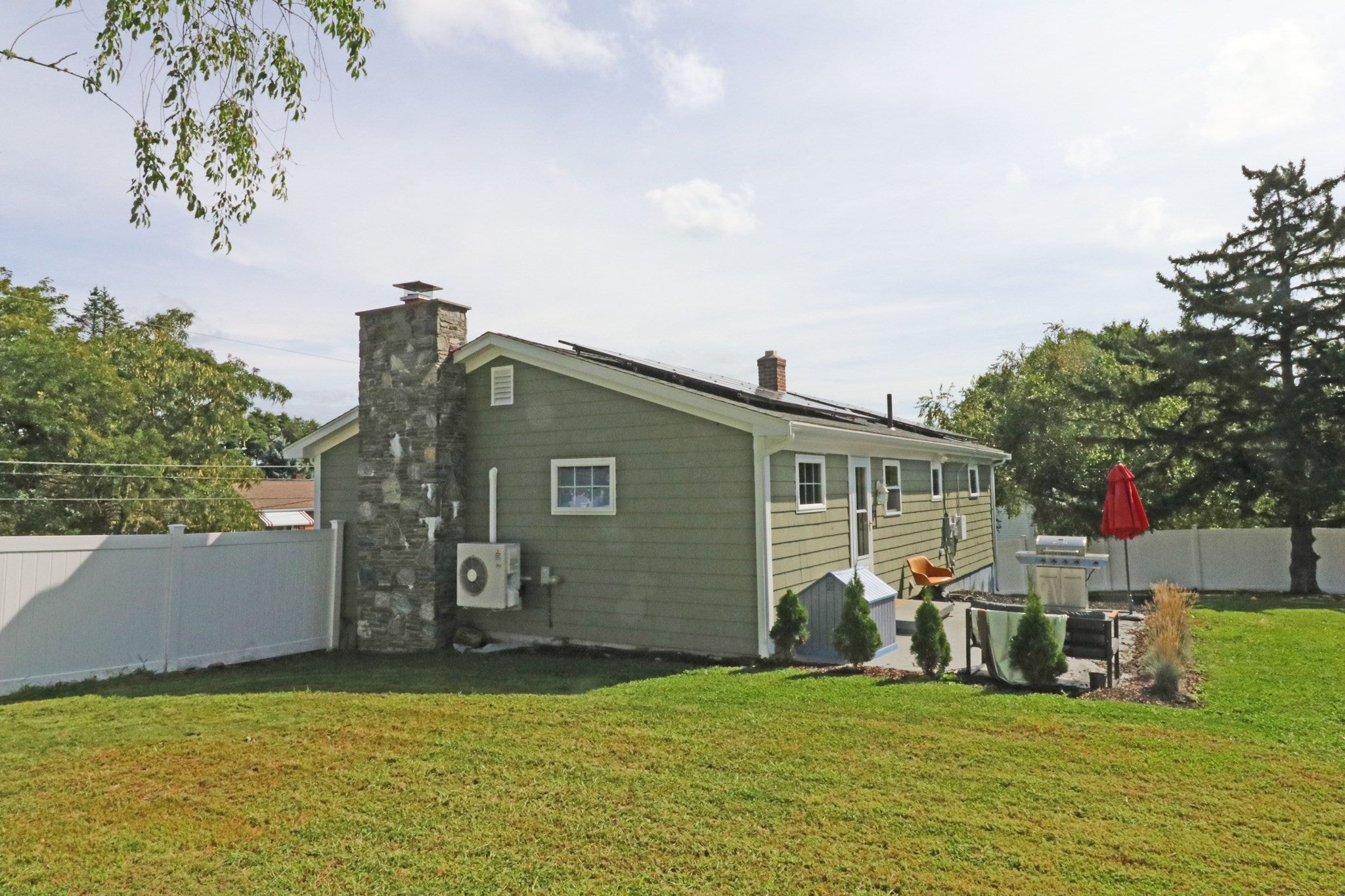 85 Forsyth Ave, Somerset, MA, 85 Forsyth Ave, Somerset, MA Photo #10