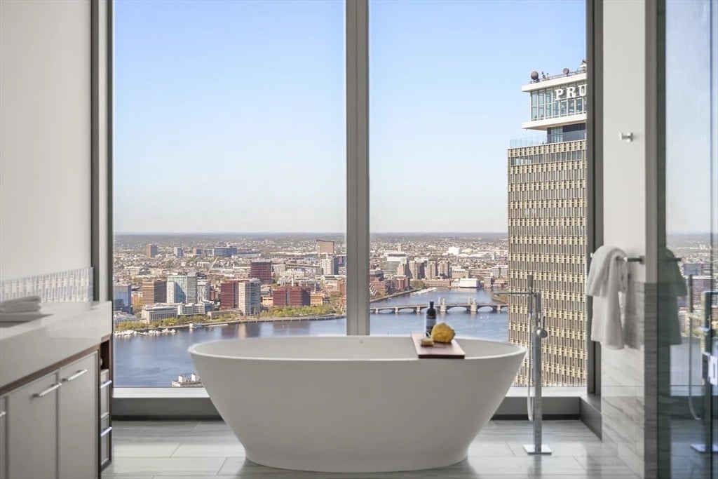 1 Dalton Street #5602, Boston, MA, 1 Dalton Street #5602, Boston, MA Photo #14