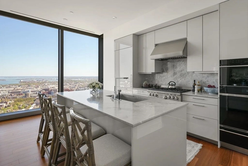1 Dalton Street #5602, Boston, MA, 1 Dalton Street #5602, Boston, MA Photo #11