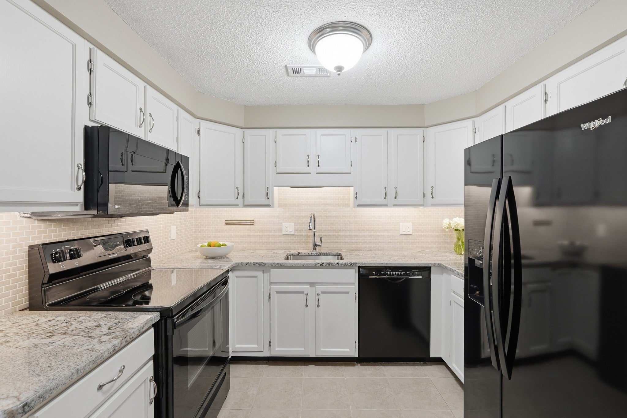3303 Forest Park Dr #3303, Auburn, MA, 3303 Forest Park Dr #3303, Auburn, MA Photo #8
