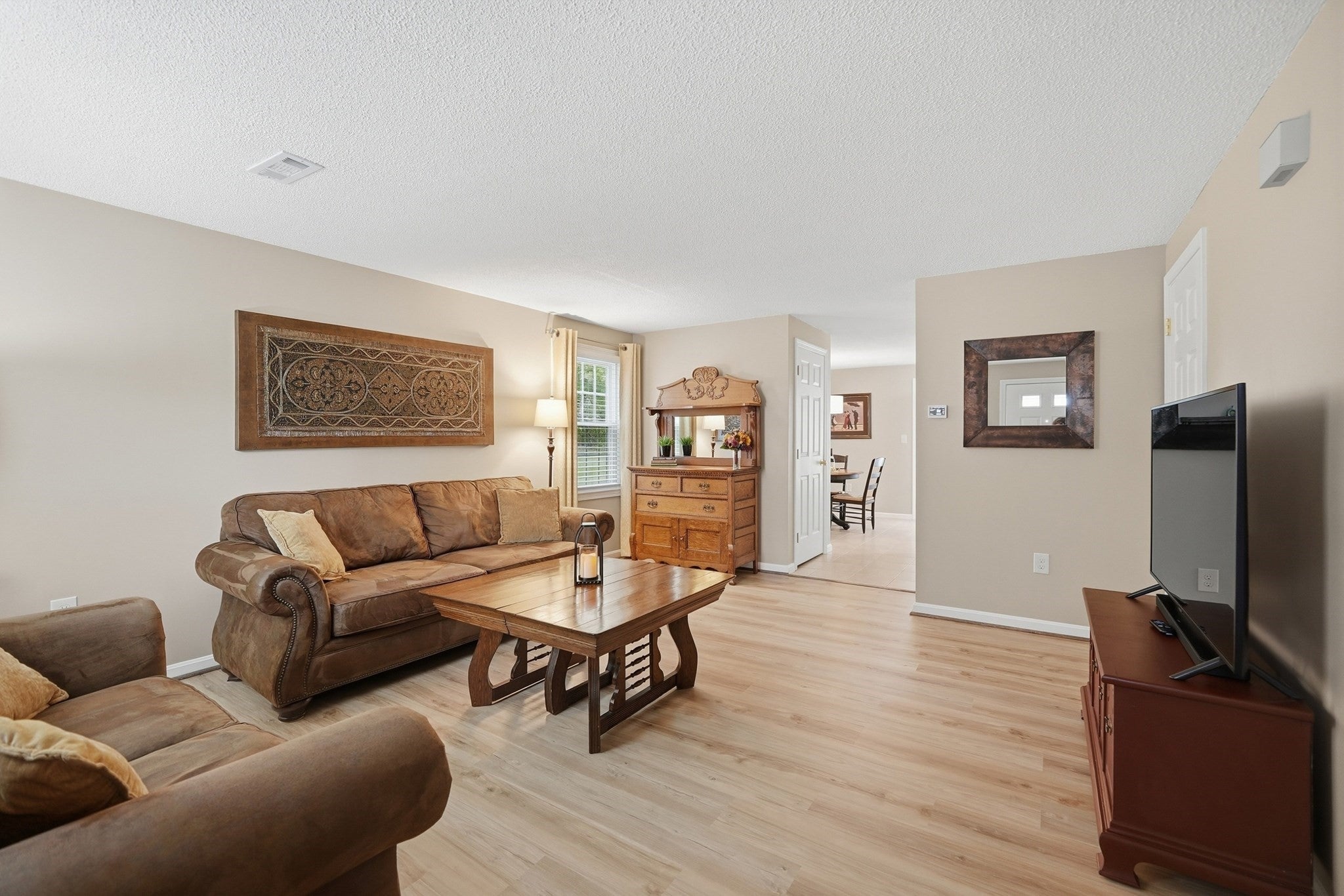 3303 Forest Park Dr 3303
