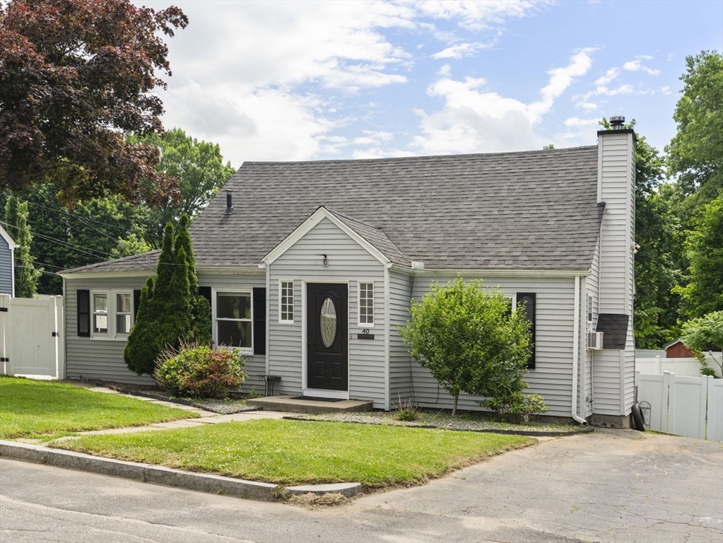 40 Calumet Ave