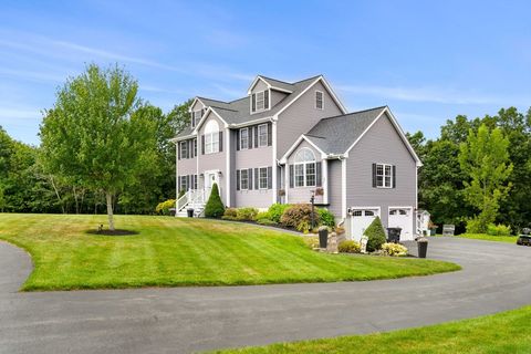 1 Lisa Ln Haverhill MA 01835