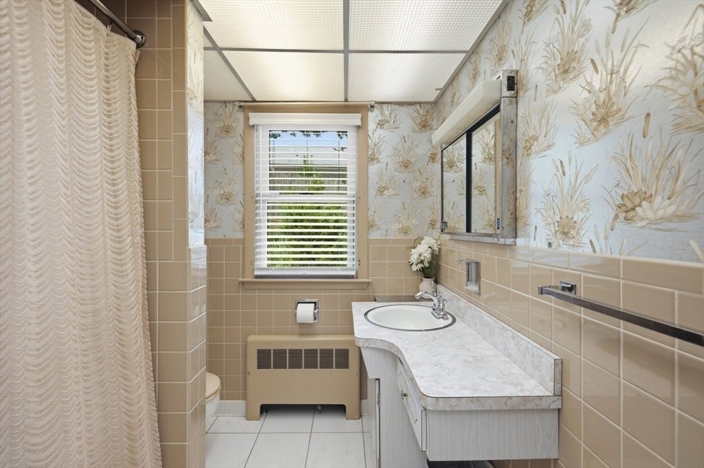 105 Hillside Dr, Barnstable, MA, 105 Hillside Dr, Barnstable, MA Photo #24