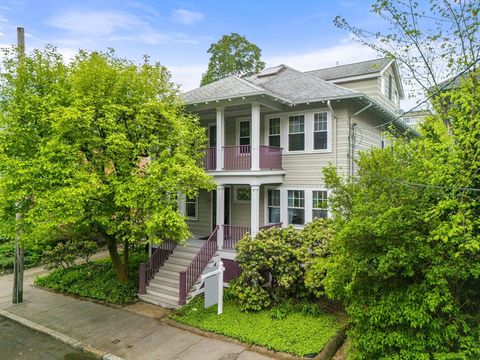 97 Stearns Rd Brookline MA 02446