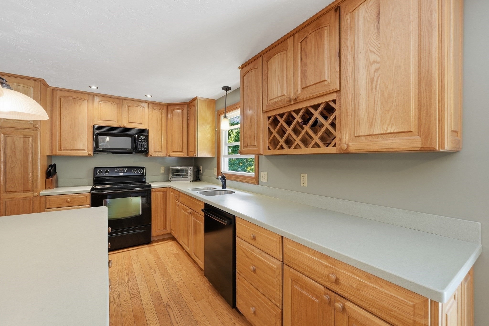 16 Sequoia Lane, Uxbridge, MA, 16 Sequoia Lane, Uxbridge, MA Photo #10