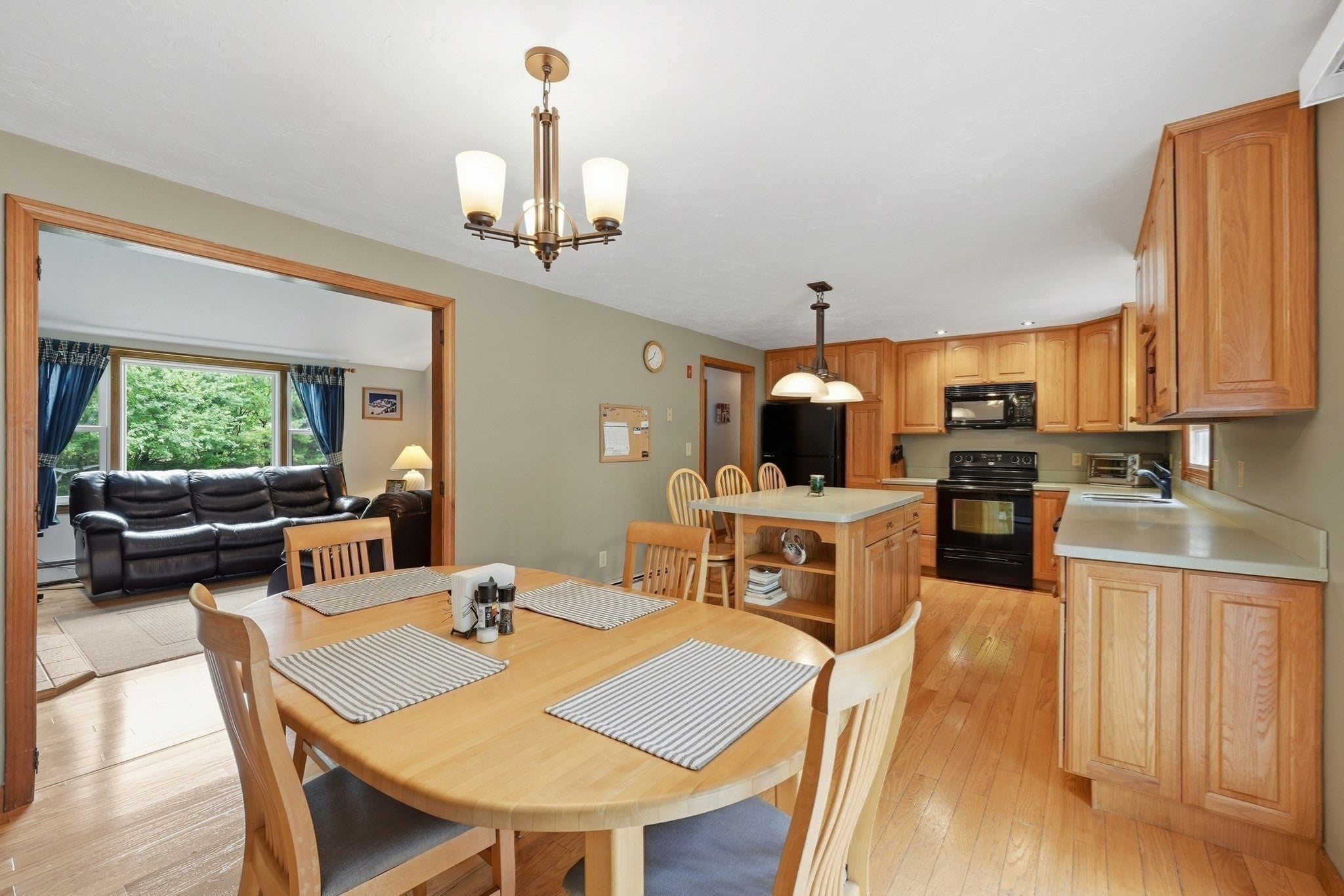 16 Sequoia Lane, Uxbridge, MA, 16 Sequoia Lane, Uxbridge, MA Photo #16