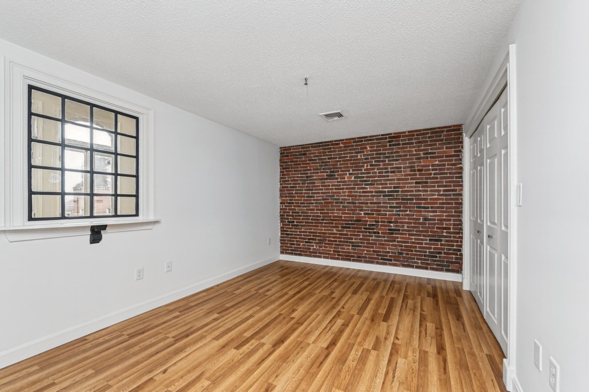 219 Central St #3A, Lowell, MA Photo #12
