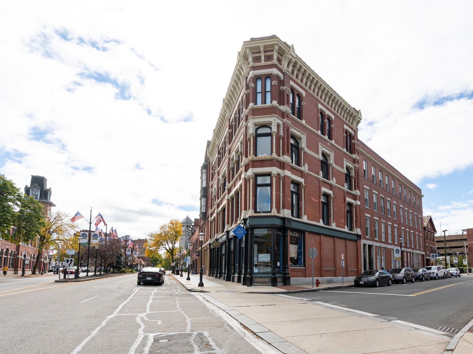 219 Central St #3A, Lowell, MA Photo #30