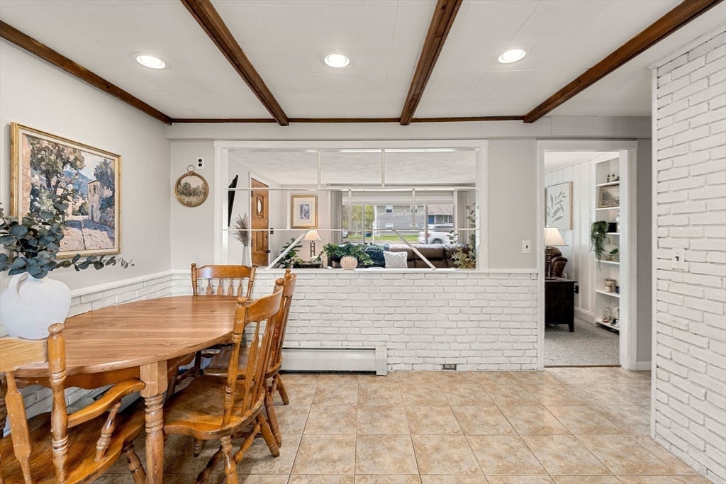 583 Chandler St, Tewksbury, MA Photo #14