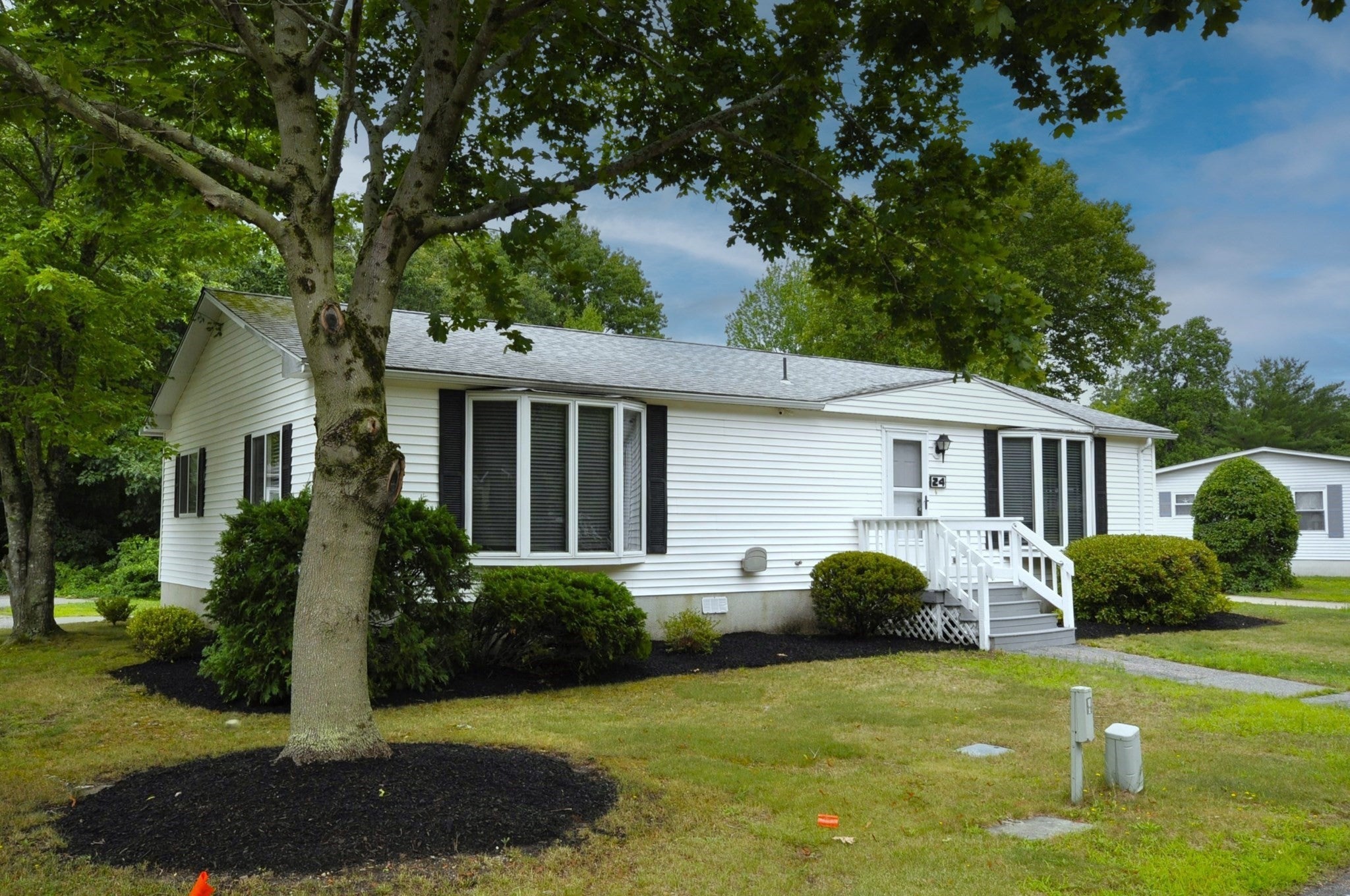 24 Leisurewoods Dr