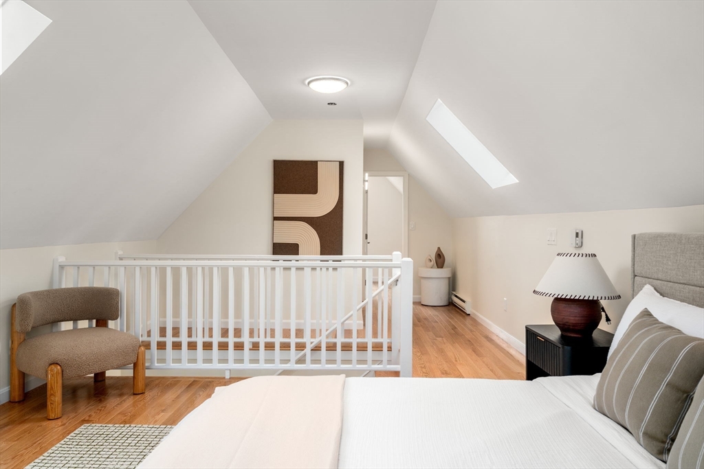 5 Hearn St, Watertown, MA Photo #16