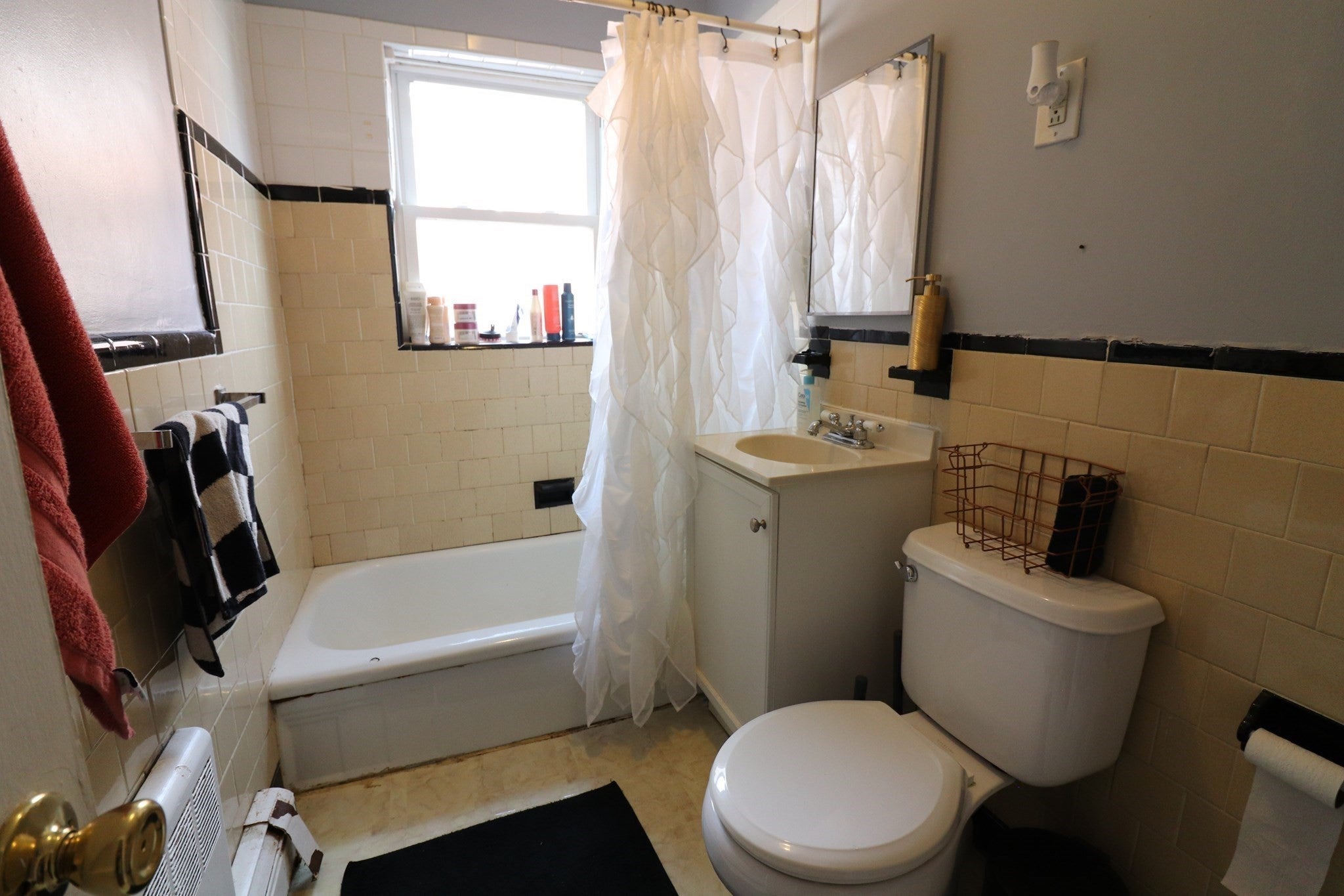 34 Beechcroft St #2, Boston, MA Photo #11