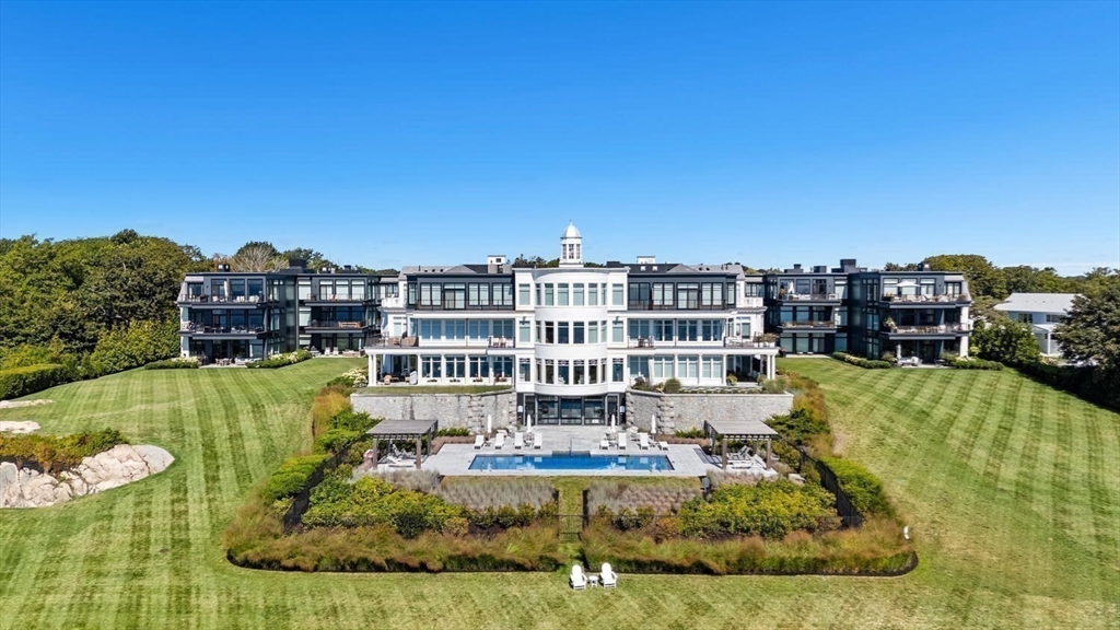 35 Littles Point Rd S-201