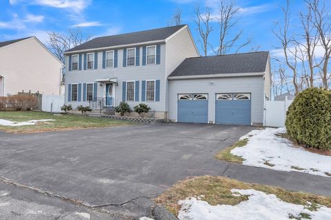8 Modred Court Worcester MA 01602