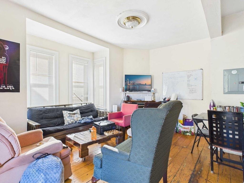 16-22 Reedsdale St 20