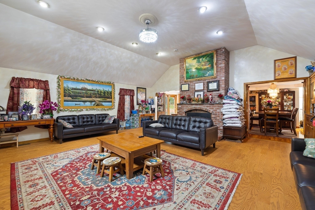 35 Burnap St, Auburn, MA Photo #15