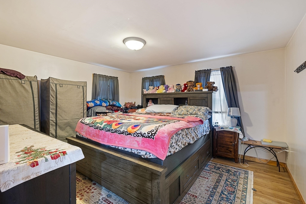 35 Burnap St, Auburn, MA Photo #16