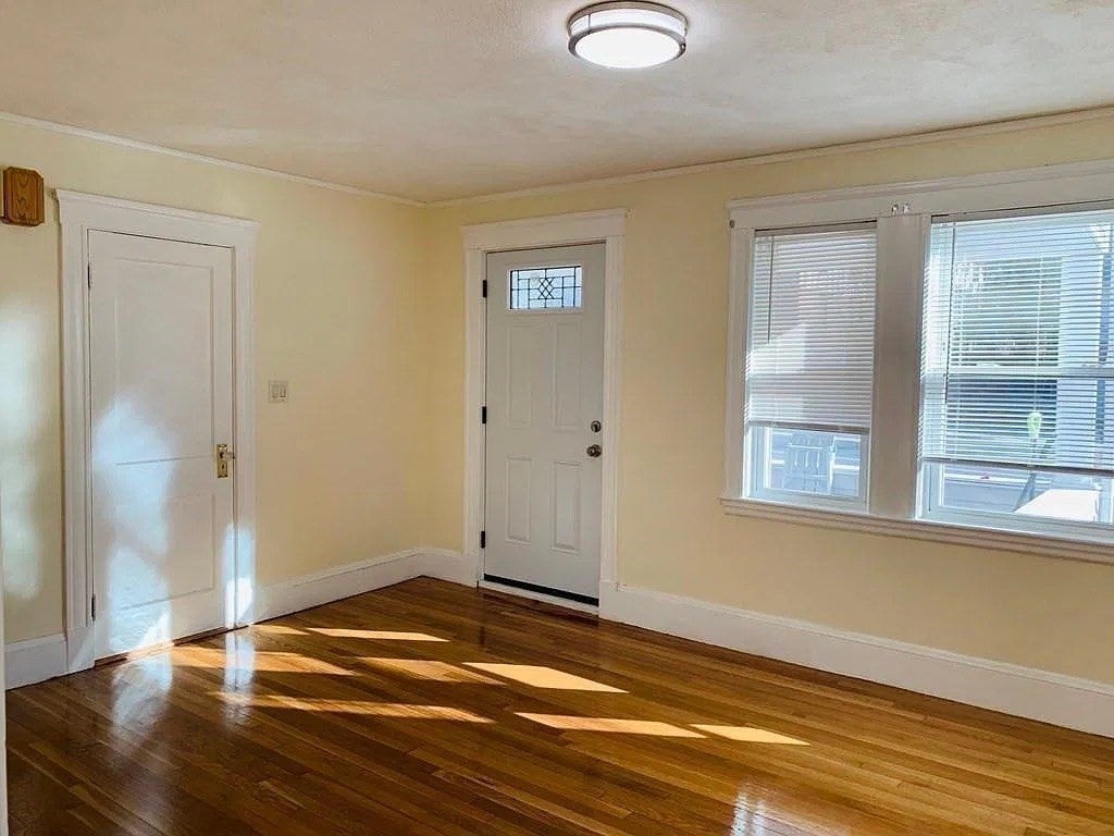 238 Washington St #1, Winchester, MA, 238 Washington St #1, Winchester, MA Photo #4