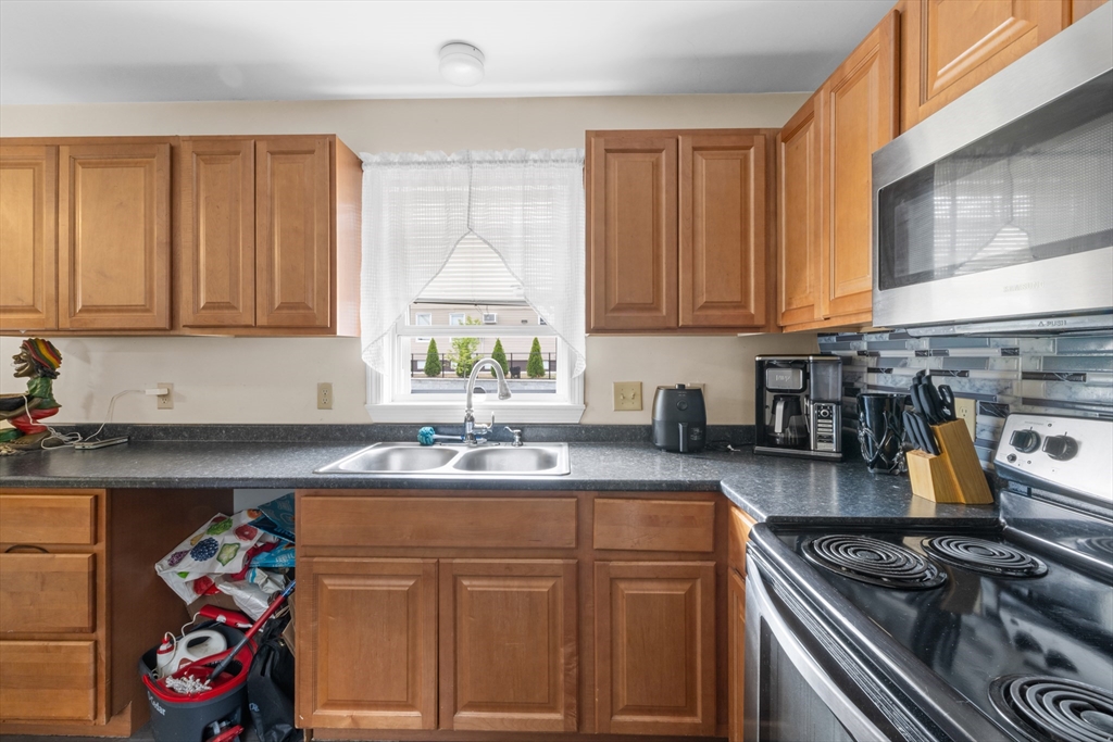 125 Byfield St.