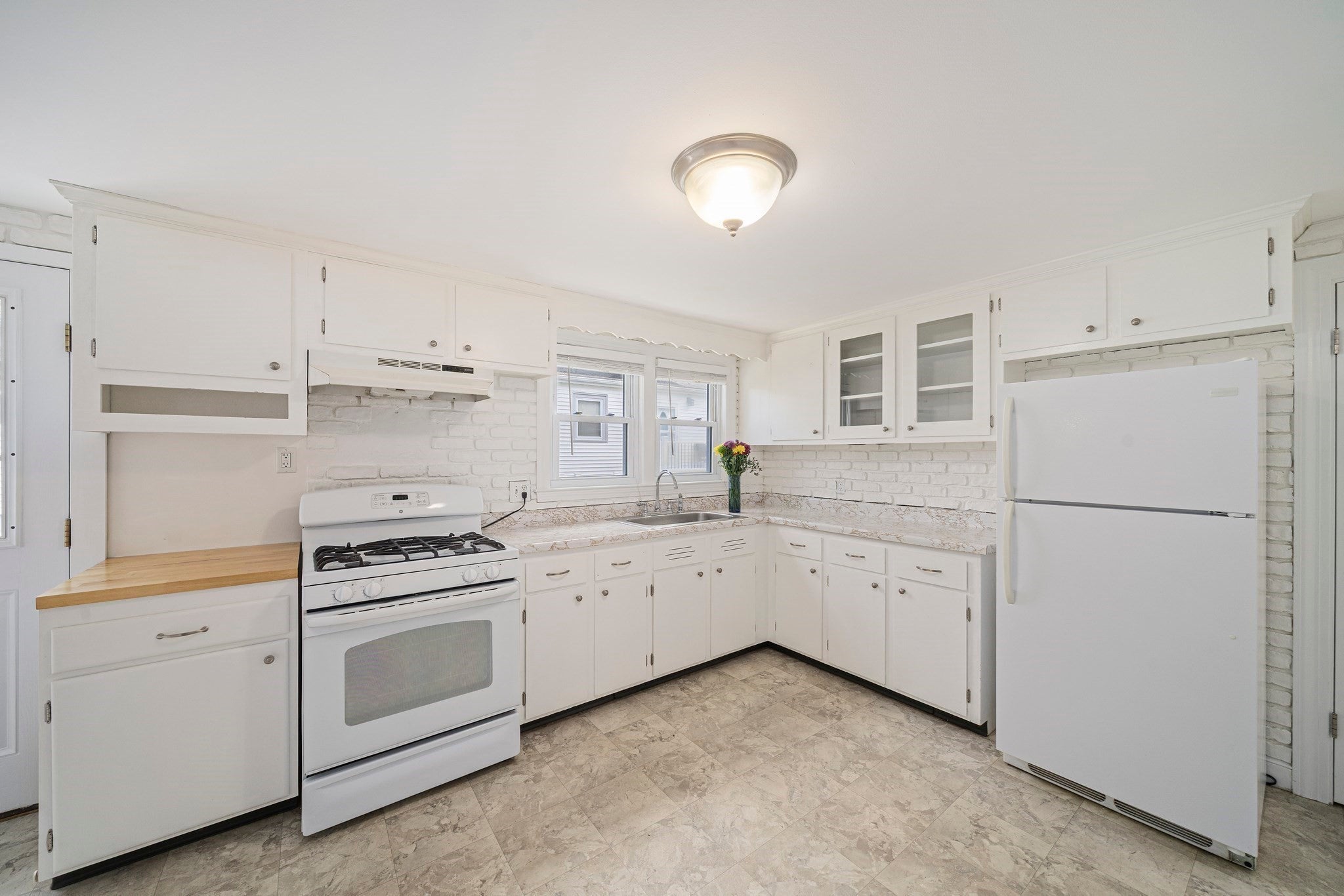 10 Ellswood Street, Boston, MA, 10 Ellswood Street, Boston, MA Photo #10