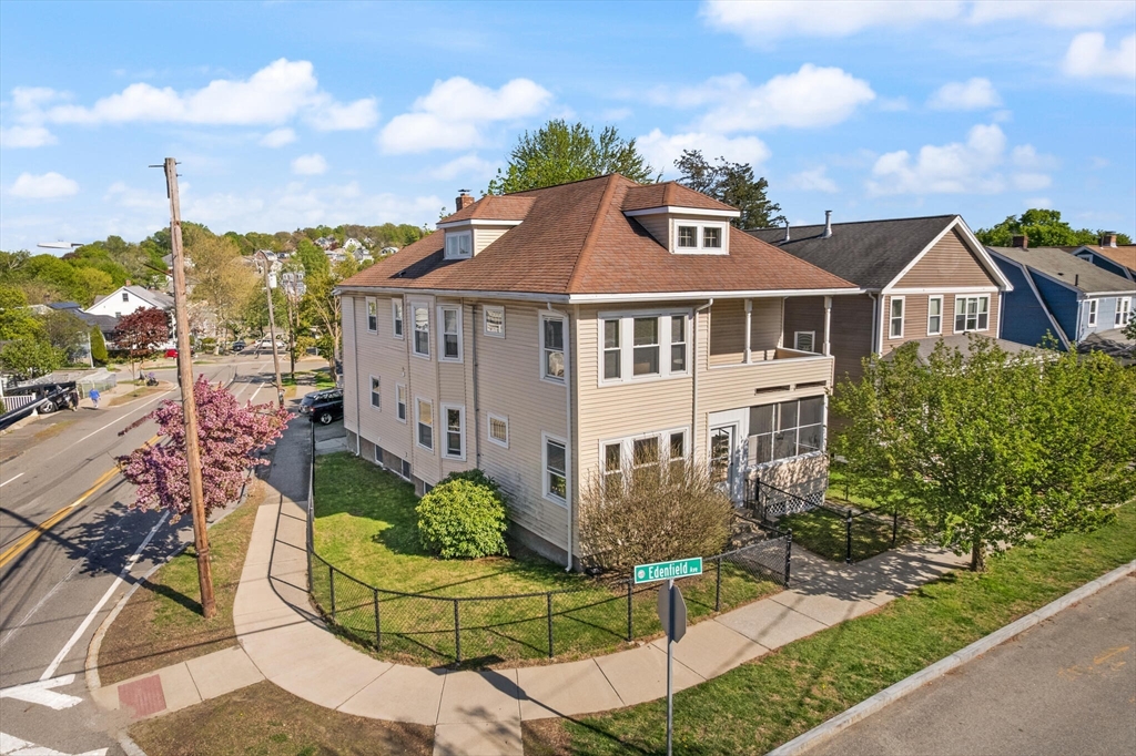 139-141 Edenfield Ave