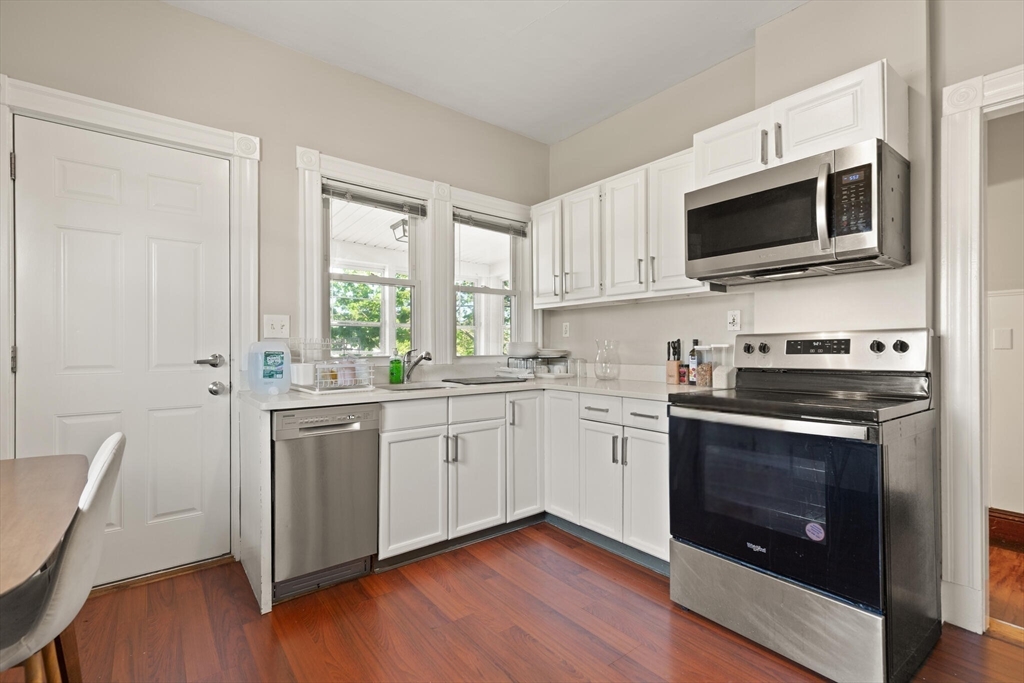 139-141 Edenfield Ave