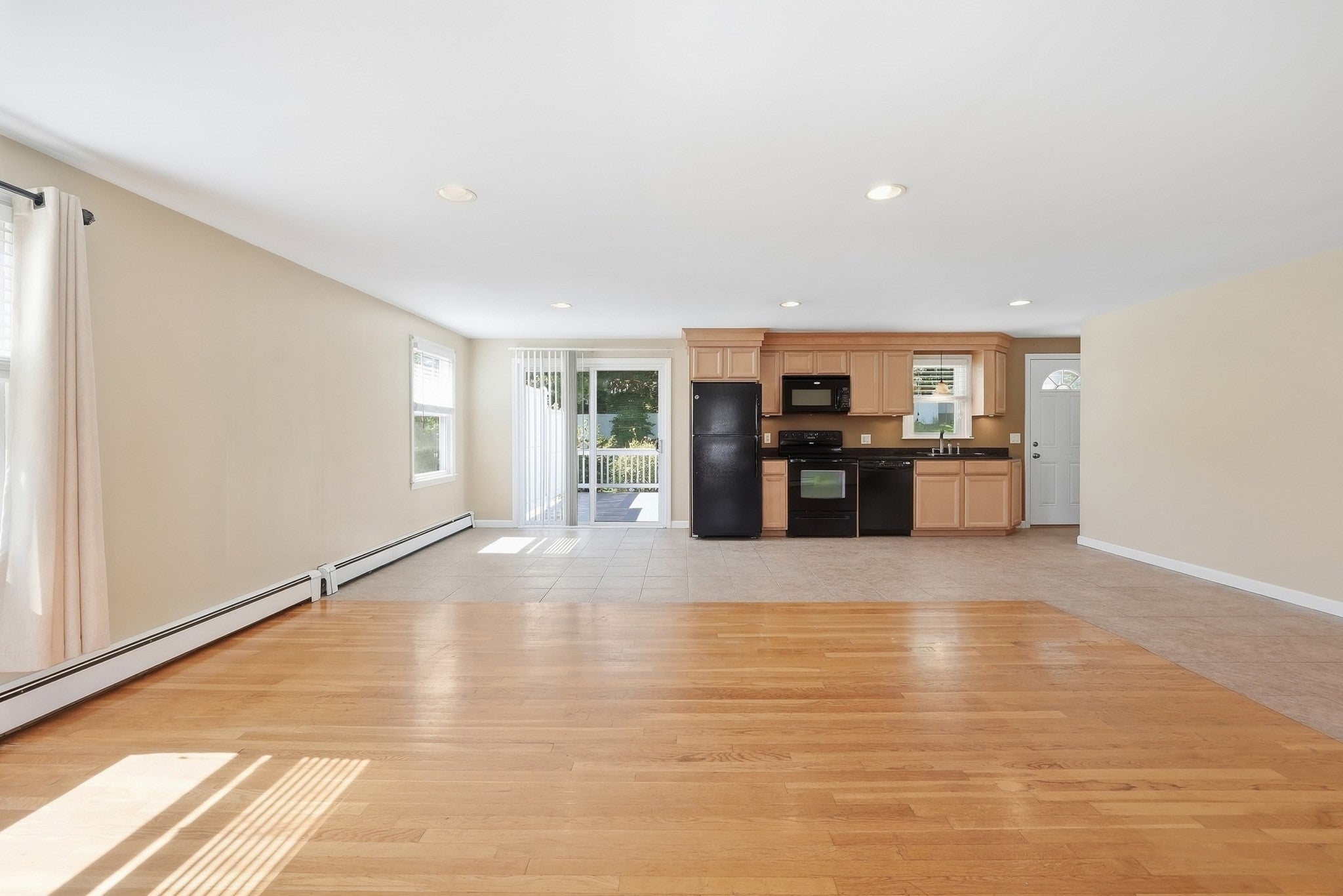27 Aldea Ave