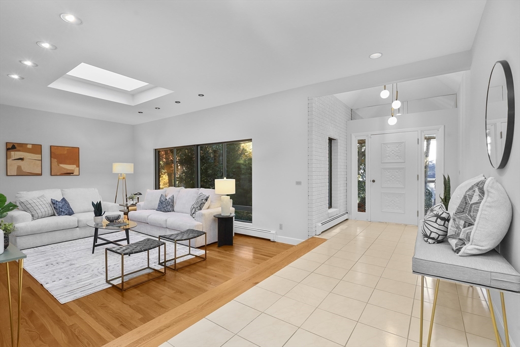 30 Colby Rd