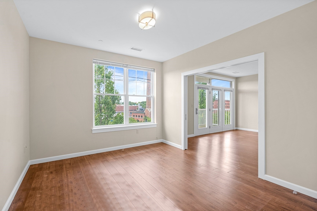 50 Eliot St 308