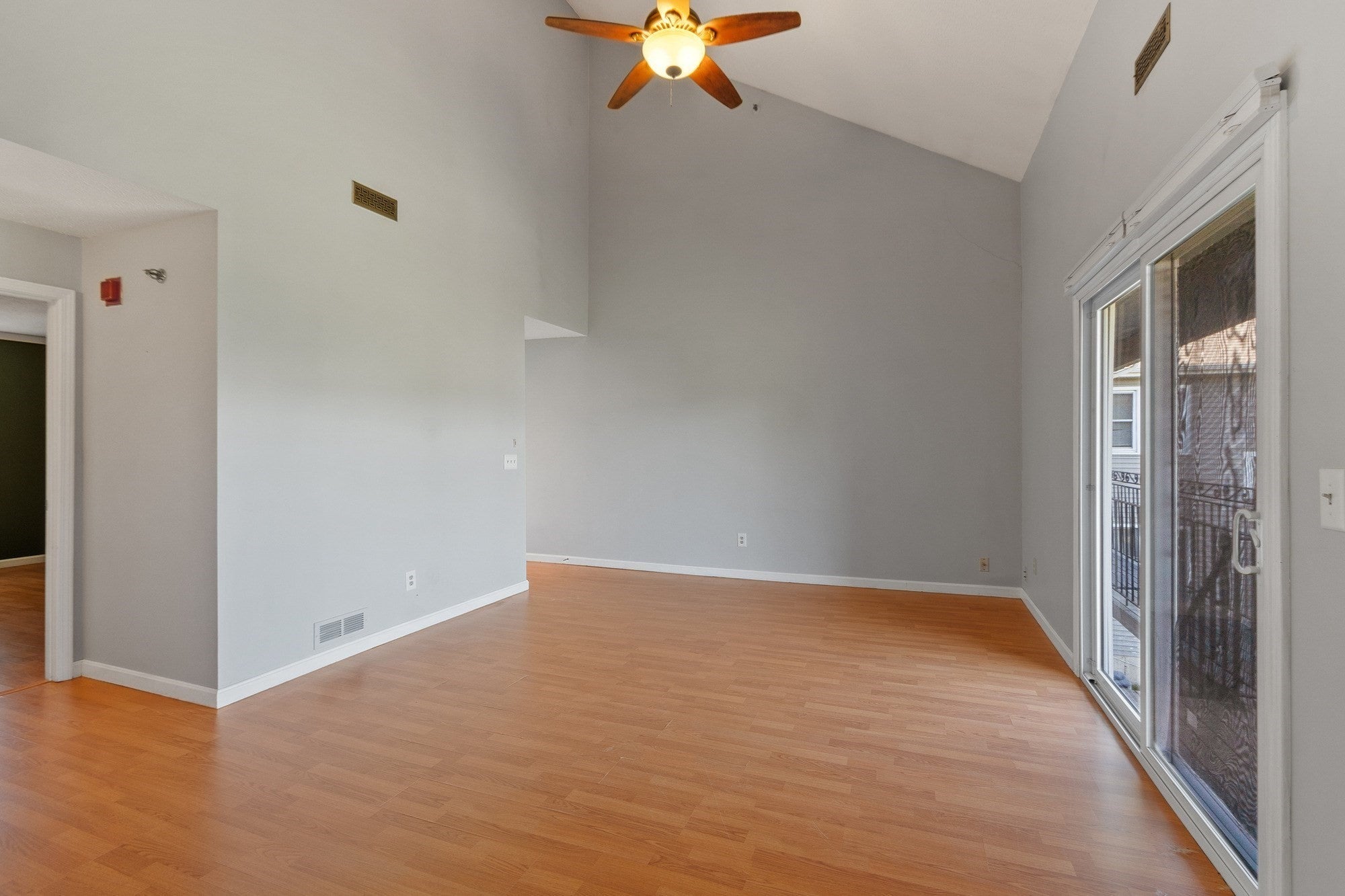 74 Tennis Plaza Rd 40