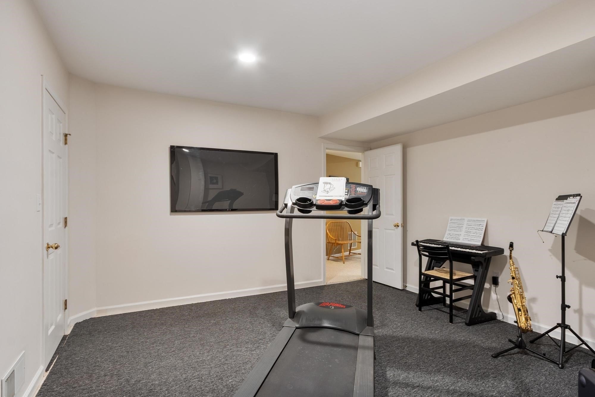 179 Bishops Forest Dr #179, Waltham, MA, 179 Bishops Forest Dr #179, Waltham, MA Photo #26